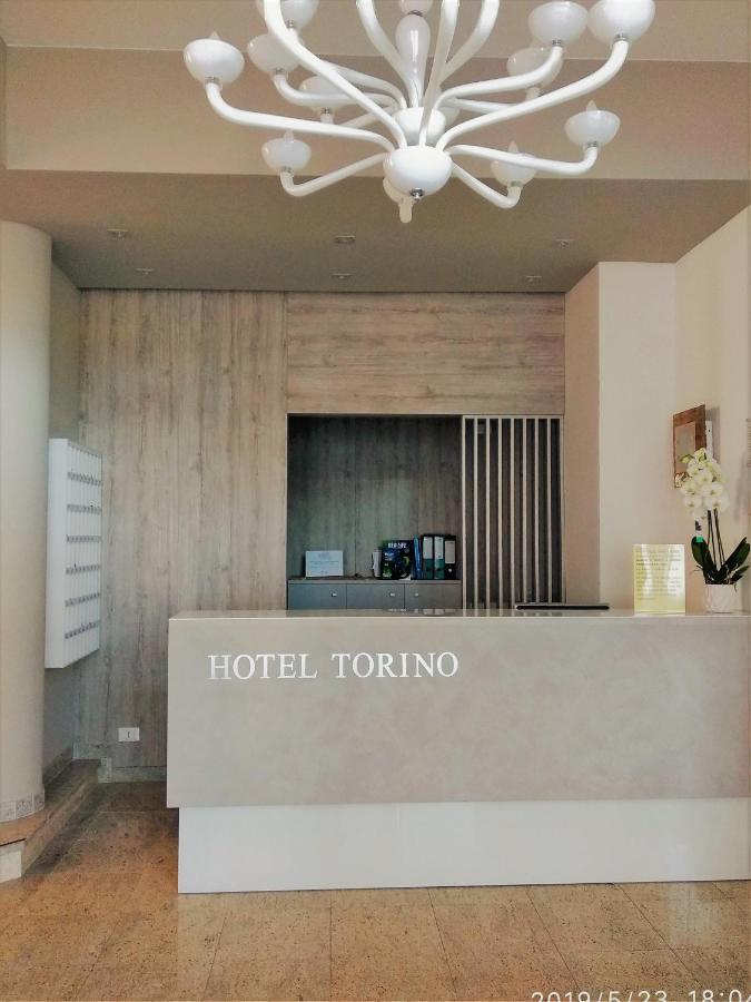 Hotel Torino Лідо-ді-Єзоло Екстер'єр фото